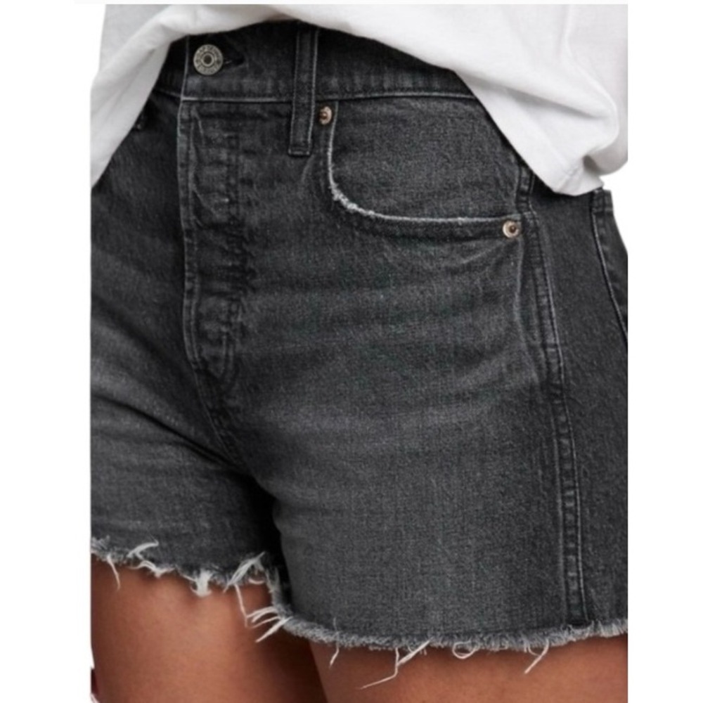 GAP Denim 5 Inch Raw Hem Black Stretch Jean Shorts Womens Size 30 Distressed